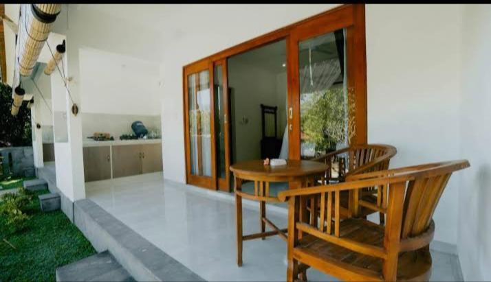 Okaoki Homestay Amed Exterior foto